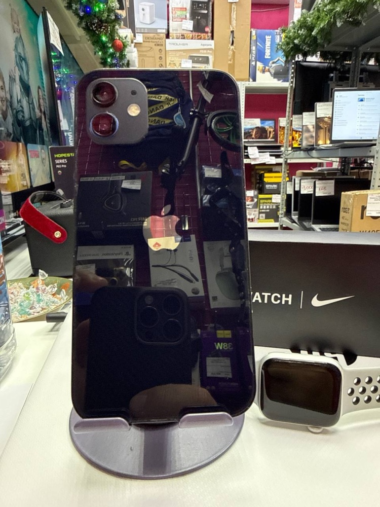 Смартфон iPhone 12 64 Gb