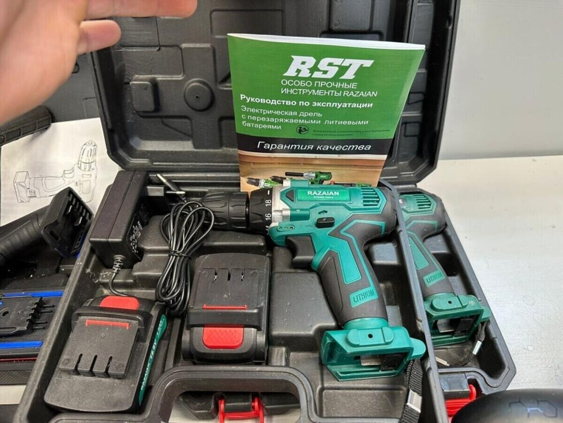 /Шуруповерт 12В 1,5A/ч RST-2031 аккум