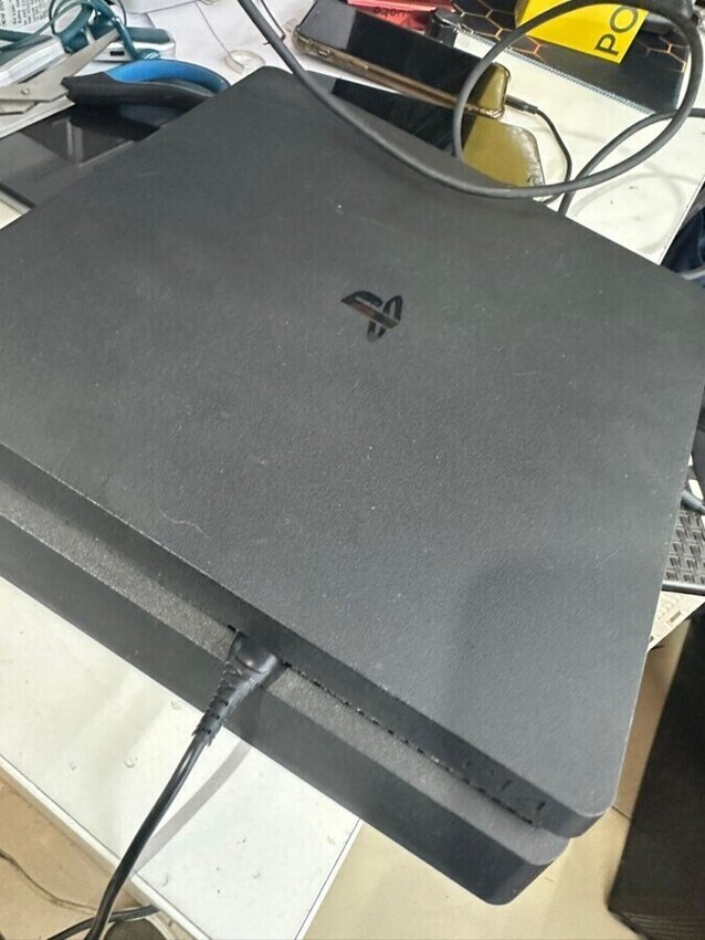 Игровая приставка Sony PlayStation 4 slim 500 гб